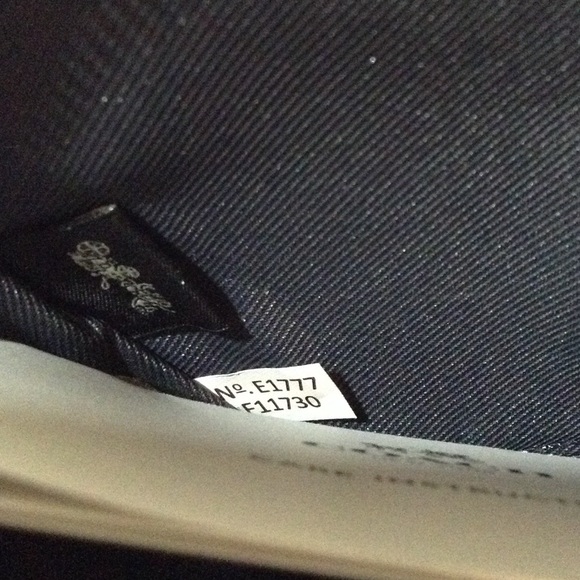 🎉Coach Coin Purse 100% Authentic - Picture 2 of 8